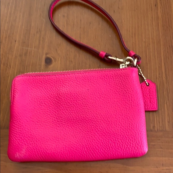 Coach wristlet - Picture 2 of 3